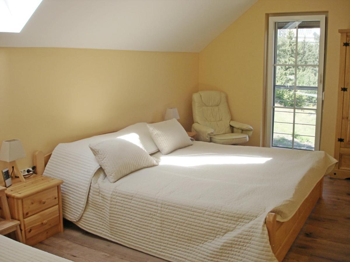 Anna Apartment
